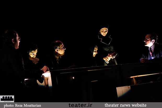 گزارش تصویری نمایش «هیچکس نبود بیدارمان کند» کارگردان: پیام دهکردی