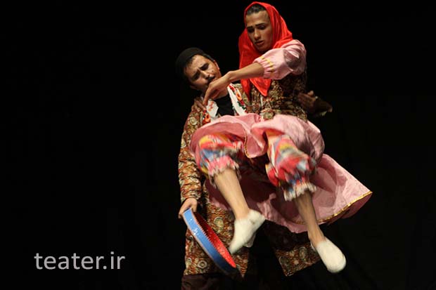 طنازی‌های «پری» چهار جایزه دریافت کرد