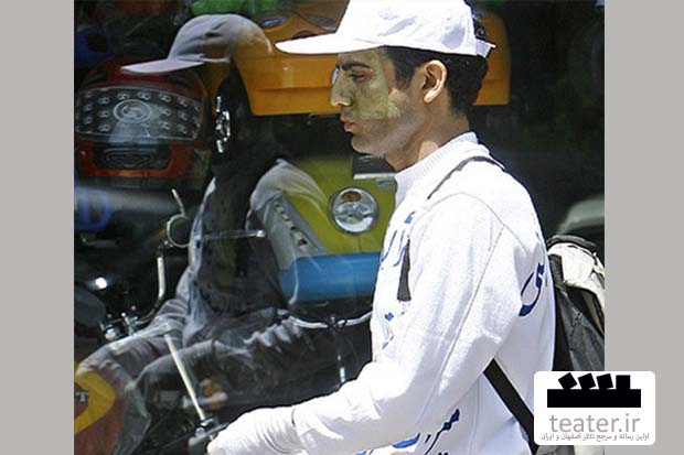 پانتومیم بهرام ریحانی بر فراز قلهی دماوند پانتومیم بهرام ریحانی بر فراز قلهی دماوند