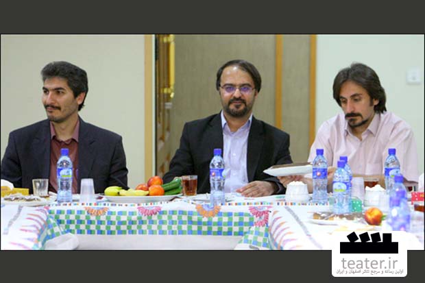 در جشنواره‌هاي تئاتر، نبايد اثر هيچ گروهي مردود اعلام شود