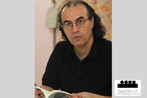 افتخار خانه‌تئا‌تر مقابله با جریان روشنفکری در تئا‌تر است