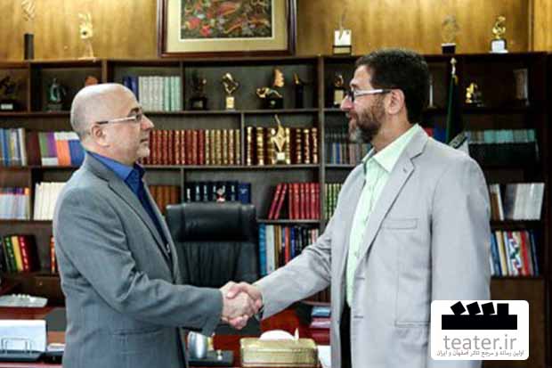 تئاتری‌ها سخنران نداشتند/خوشحالی اهالی موسیقی از حضور مرادخانی