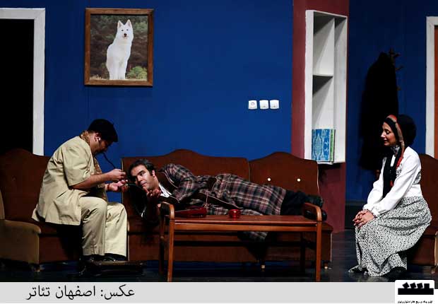 در «آقای اشمیت کیه» جای یک طراحی صحنه اصولی خالی بود!