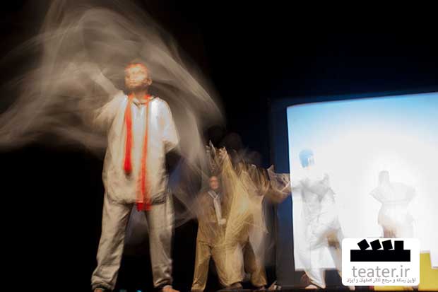 گزارش روزانه دوم: جایی برای تئاتری ها نیست