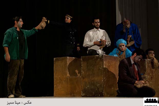 گزارشی از آخرین روز بیست و پنجمین جشنواره استانی تئاتر اصفهان