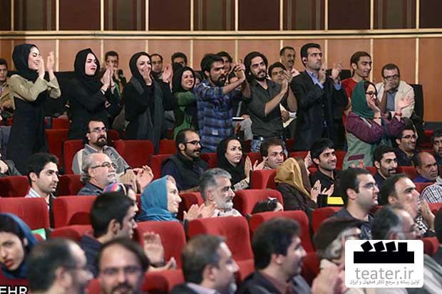 روزانه 15 هزار نفر نمايش هاي جشنواره تئاتر همدان را تماشا كردند