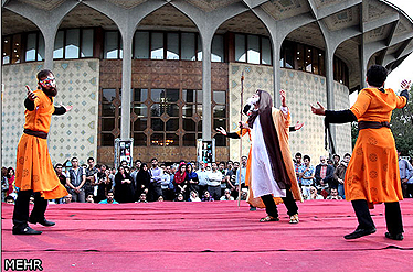 جشنواره تئاتر فجر مسافر جزیره کیش شد