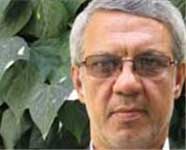 حسین طاهری گزینه جدید مرکز هنرهای نمایشی