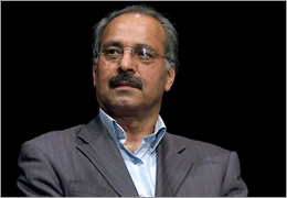 محمدرضا خاکی، خیاط ، فوتبال و چند اثر دیگر