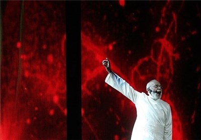 یک عکاس تئاتر از تهیه‌کننده «بر فرس تندرو» گلایه کرد