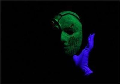 اجرای ویژه نمایش «قویتر» در تالار مولوی اجرای ویژه نمایش «قویتر» در تالار مولوی