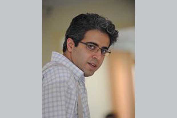 چرا آقاخانی از پیگیری راه‌اندازی تالار تجربه استعفا داد؟!