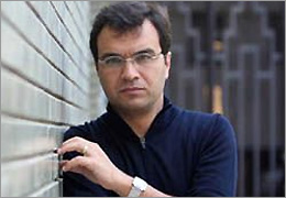 کیومرث مرادی کارگاه تخصصی کارگردانی برگزار می‌کند/ معرفی 3کتاب روز به تئاتری‌ها