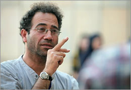 مونولوگ دانشگاهی میشود مونولوگ دانشگاهی میشود