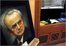 آخرین مهلت ثبت نام کارگاه نمایش‌نامه‌نویسی بنیاد اکبر رادی