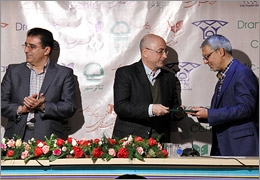 مرادخانی: رئیس جدید هنرهای نمایشی ثانیه‌ها را هم از دست ندهد