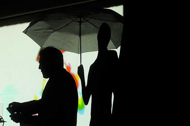 حاشیه‌ی پررنگ‌تر از متن اولین روز جشنواره‌ی تئاتر فجر