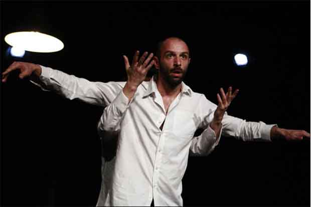 حاشیه‌های هشتمین روز تئاتر فجر