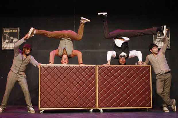 چرا بلیت «کافه باله» گران است؟