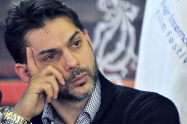 پیمان معادی با دخترش روی صحنه تئاتر