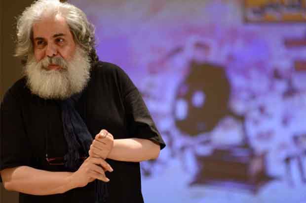 محمد رحمانیان: برای عصبانی‌ کردن یک عده‌ تئاتر اجرا می‌کنم!