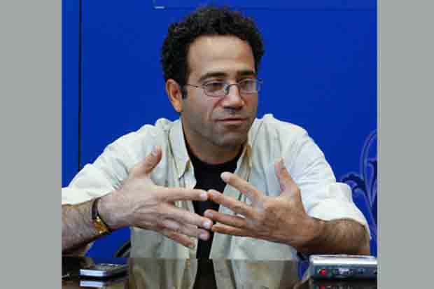 حمید پورآذری: جشنواره‌ی تئاتر فجر امسال متوسط بود