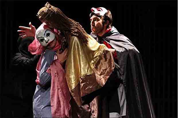 «تردید نکن هوراشیو» به پرتغال می‌رود/ ادامه ماجراهای هملت به شیوه کمدیا دلارته