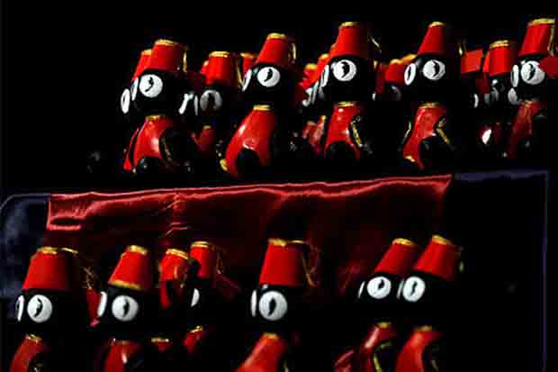 افتتاحیه شاد و شلوغ برای عروسک‌های نمایشی