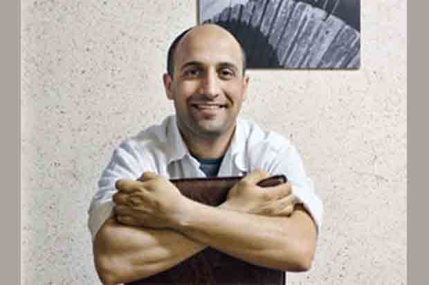 گفت‌و گو با علي سرابي، بازيگر نمايش در انتظار گودو