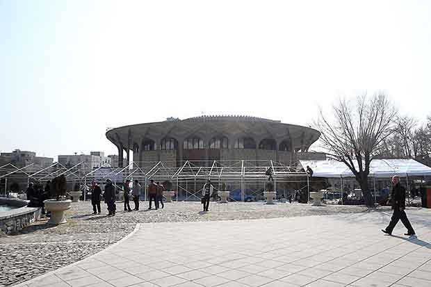 از امروز «مجردها» در تئاتر شهر