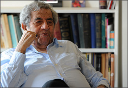 عباس جوانمرد چهار نمایشنامه جدید زیر چاپ دارد