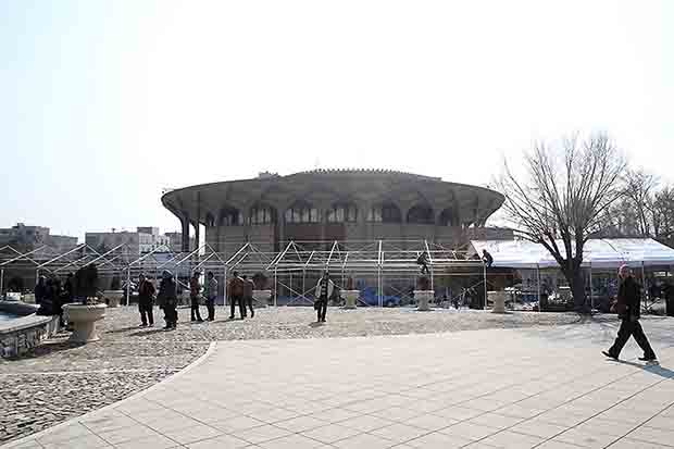 تاریخ پایان اجرای نمایش‌های تئاتر شهر در سال 92