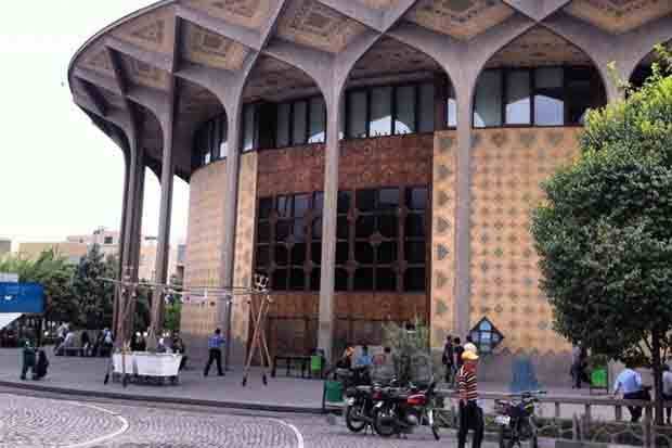 تئاتر شهر و  ایرانشهر جمعه 23 اسفند تعطیل هستند