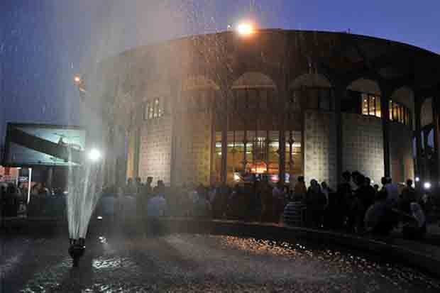 به دلیل کمبود بودجه مراسم کانون کارگردانان تئاتر به تاخیر افتاد