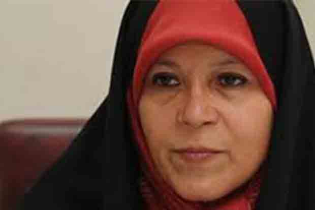 حضور فائزه هاشمی به‌عنوان «تماشاگر» حاشیه‌ساز شد