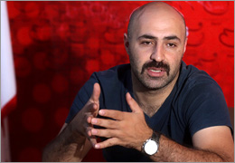 تینو صالحی: ˝ میم و زین˝ از تکنیک‌های نمایش ایرانی وام گرفته است