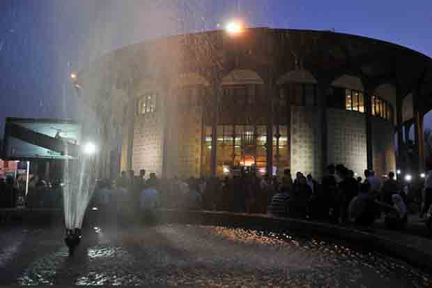 صحنه‌ تئاتر پایتخت میزبان کدام نمایش‌ها است؟