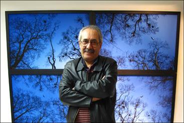 نامه حقیقی به معاون هنری/ به چه حقی نشانه تئاترشهر را دستكاری کرده‌اند