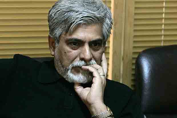 حسین پاکدل به تغییر آرم مجموعه تئاتر شهر اعتراض کرد