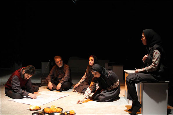 «ماضی استمراری» در تئاترشهر اجرا می شود