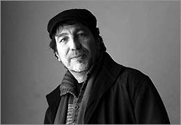 مسعود دلخواه ˝ لیر شاه ˝ را آماده نمایش می کند