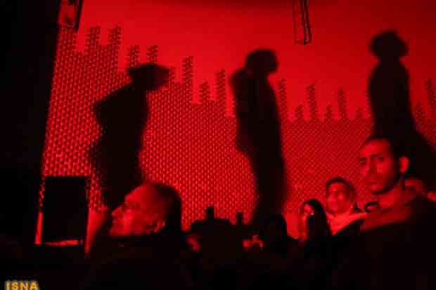 علیرضا خمسه و داریوش مؤدبیان با «شب بازیگر» بازی می کنند