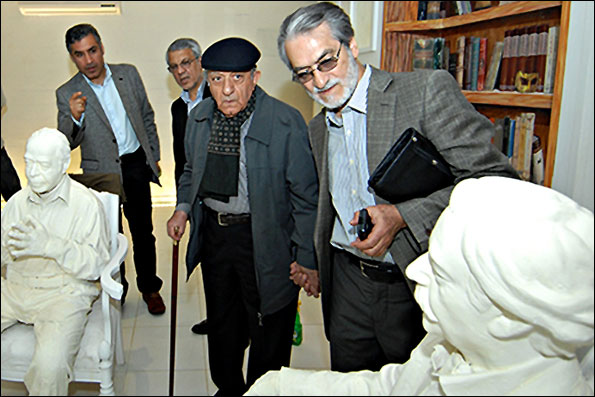 مدیرکل هنرهای نمایشی به «خانه موزه استاد انتظامی» رفت