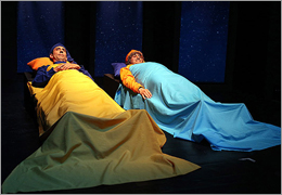 یادداشت: نگاهی به نمایش ˝آنتراکت بی آنتراکت˝ به کارگردانی پریسا مقتدی/عدم درک متقابل