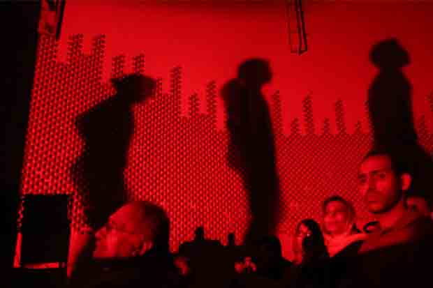 «شب نخبگان غایب»تئاتر برگزار می‌شود