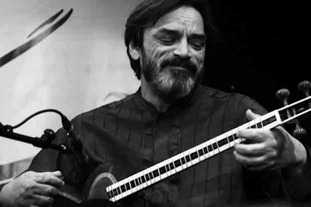 حسین علیزاده: جای تجلیل به من توهین کردند