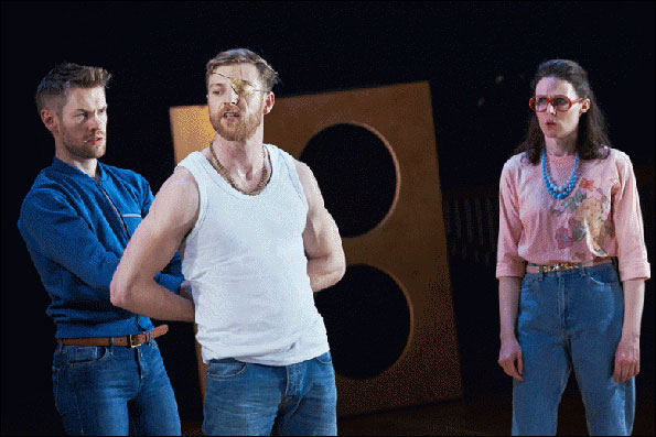 «شب دوازدهم» به ایرلند سفر کرد