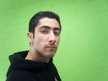 یاسرخاسب:  امضاء تعهد جانی برای همه اجراها !