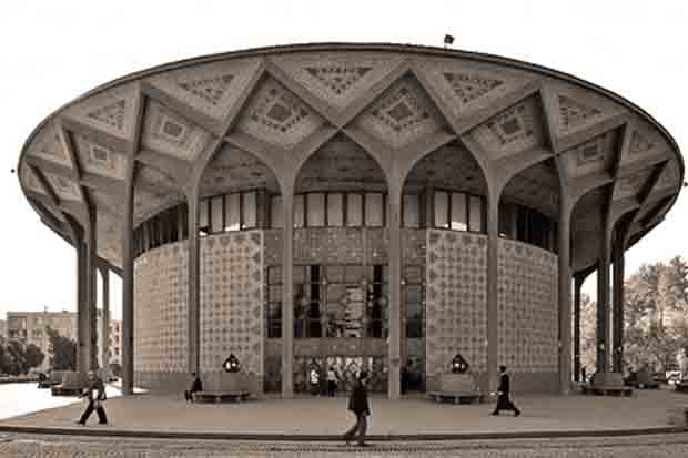 تاریخ پایان اجرای دو نمایش در تئاتر شهر مشخص شد.