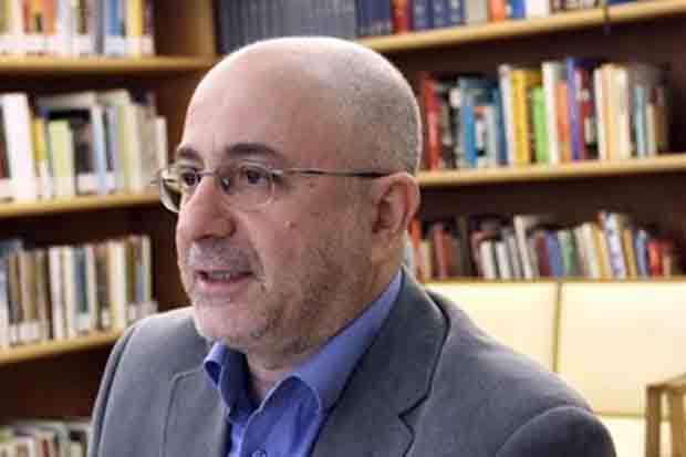 تئاتر، ۳ میلیارد بدهی دارد